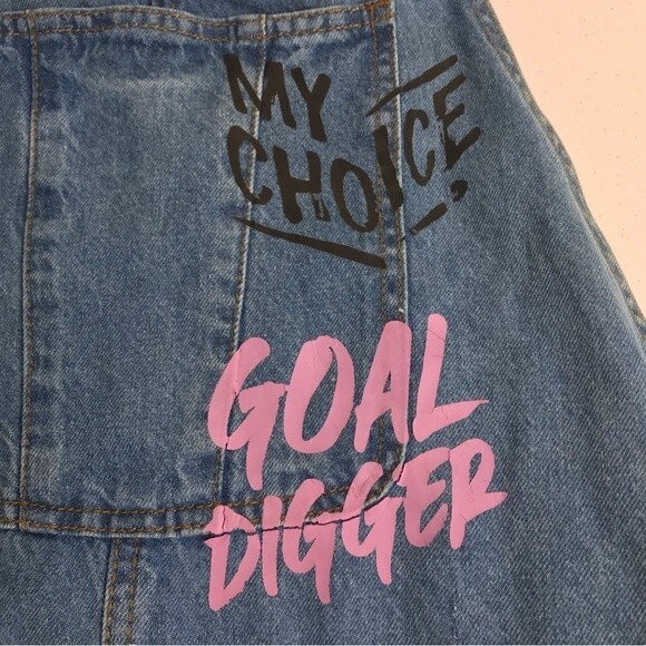 Spoon Graffiti Graphic Short Overalls Denim Blue Jean Shortalls Women Size 2X - Picture 9 of 15